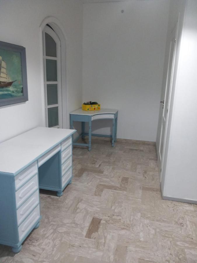 Wendy House Apartament Bari Bagian luar foto