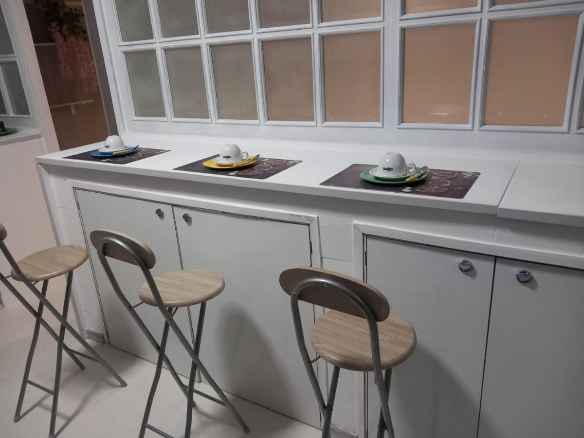 Wendy House Apartament Bari Bagian luar foto