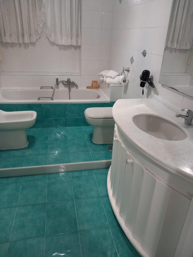 Wendy House Apartament Bari Bagian luar foto