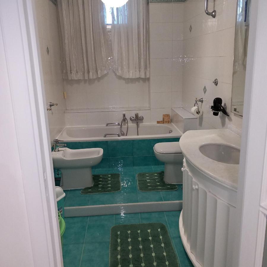 Wendy House Apartament Bari Bagian luar foto