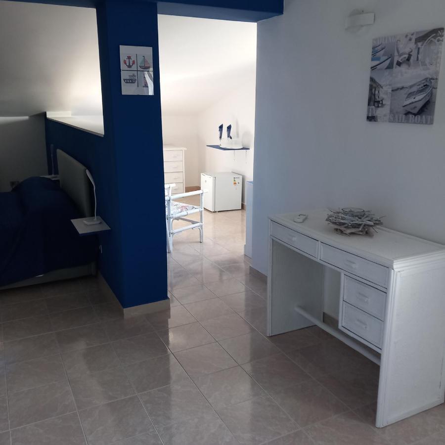 Wendy House Apartament Bari Bagian luar foto