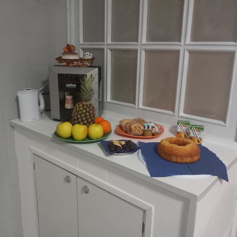 Wendy House Apartament Bari Bagian luar foto